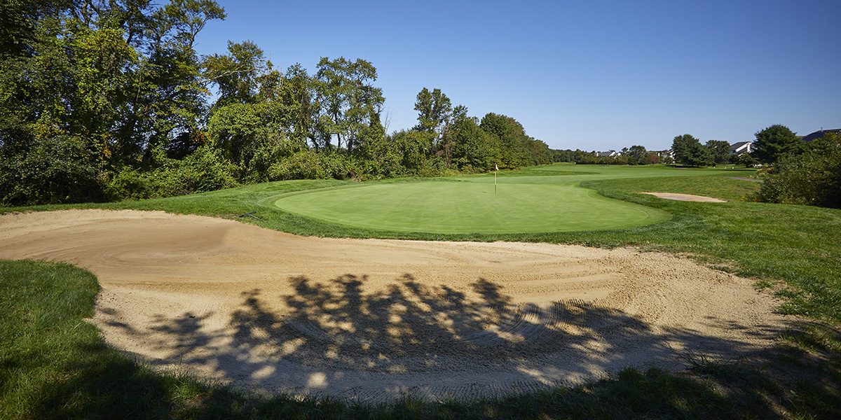 Deerwood Public Golf Course and Country Club