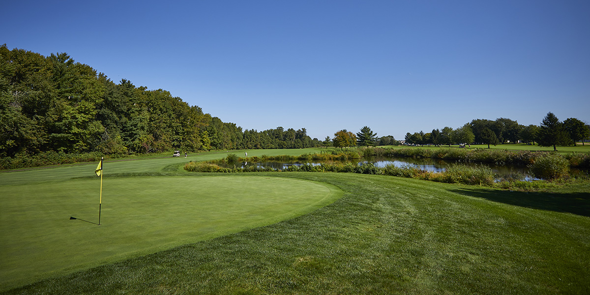 Deerwood Public Golf Course and Country Club